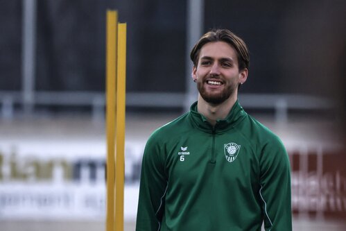 Leandro Aversa verl&auml;ngert und wechselt